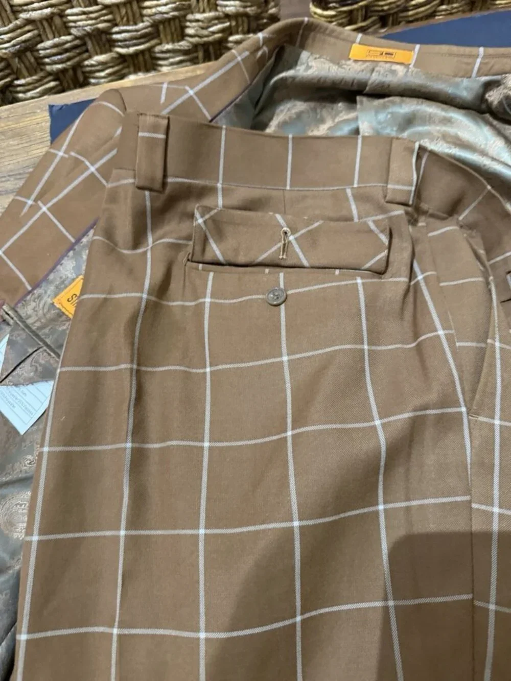 Steven Land Suit SL77-117 Henry 44L /38L